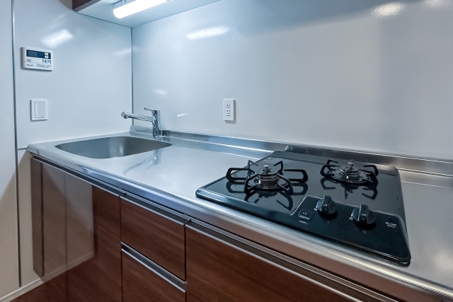 ブラウンのシステムキッチン